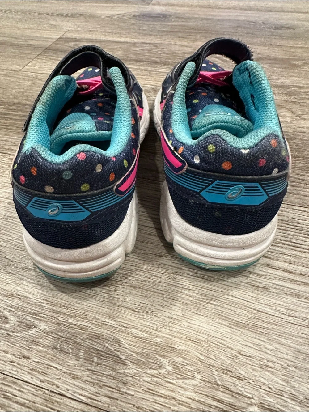 Asics lightweight kids